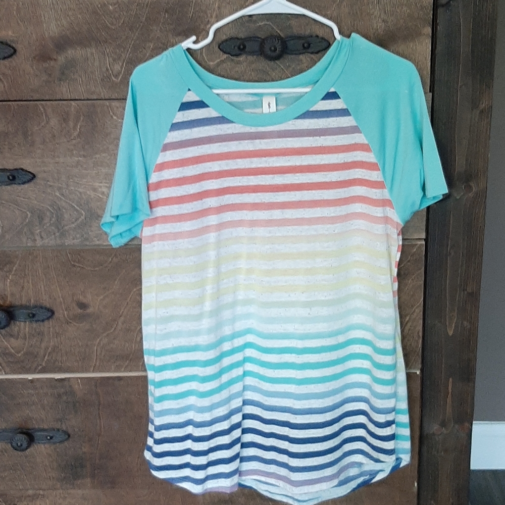 Pulse boutique tee, medium